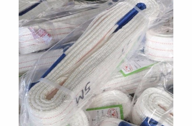 白色吊裝帶5T6M.jpg 白色吊裝帶5T6M.jpg